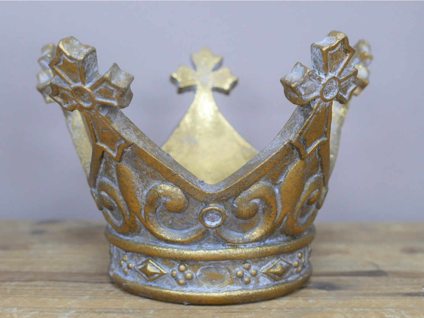 Crown Candle Holder