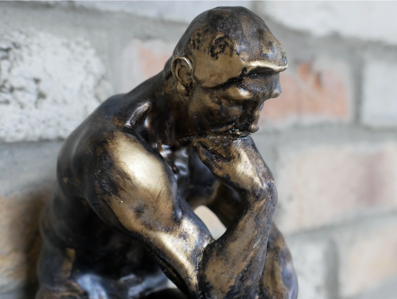 Thinker Wall Decoration