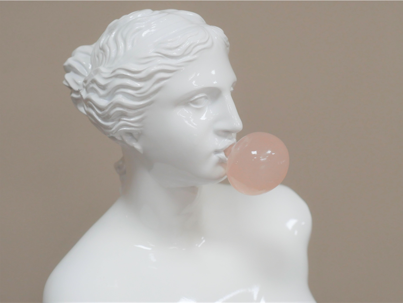 Bubble Gum lady