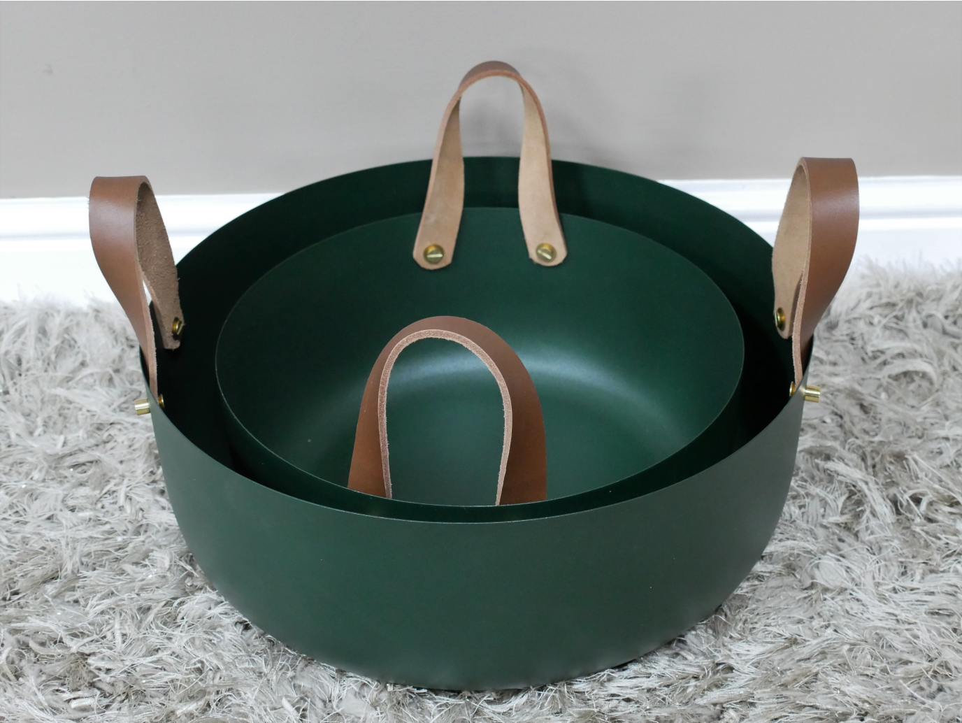 Set Of 2 Bowls / Planters