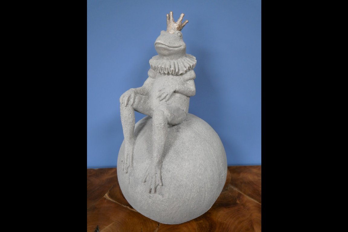 Frog On Ball