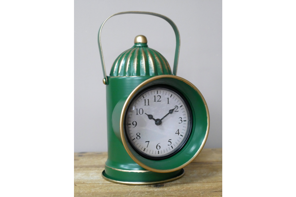 Green Railway Lamp Clock