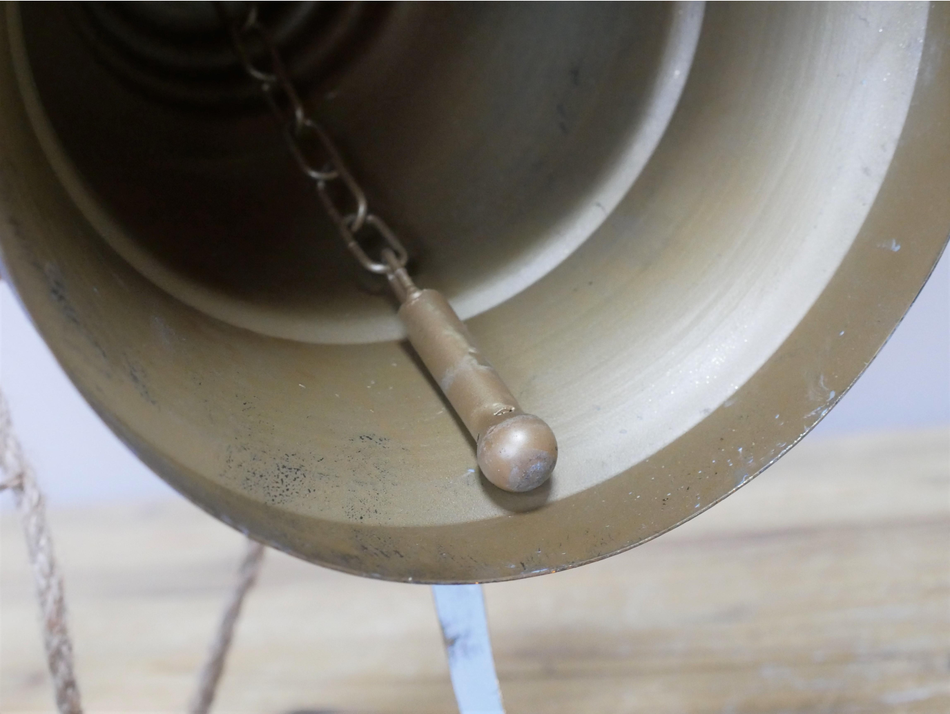 Bell