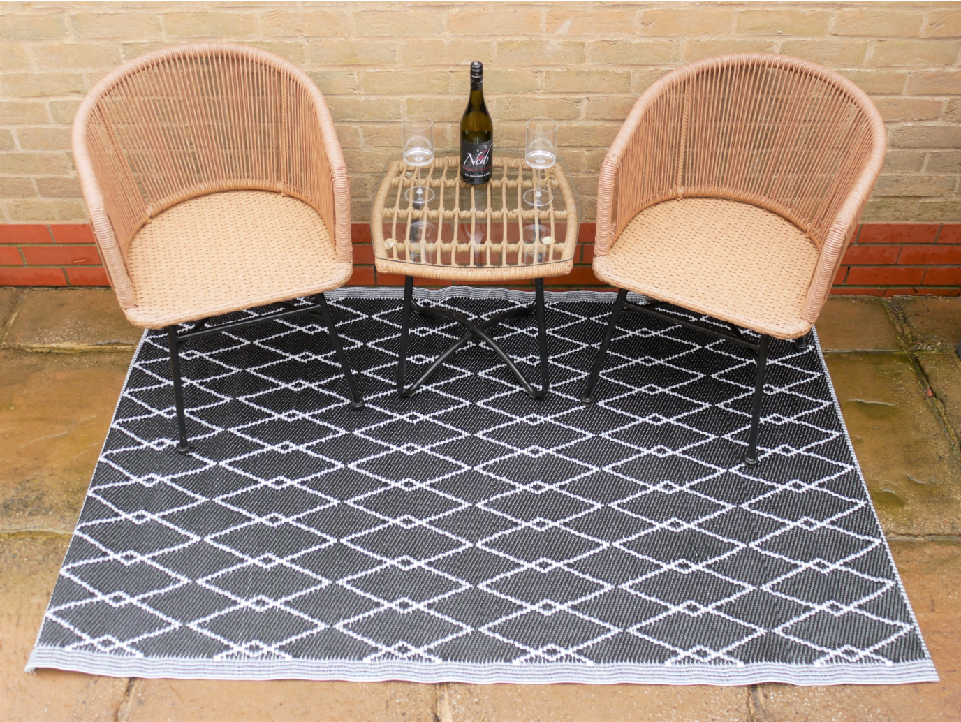 Outdoor Rug (180 x 120)