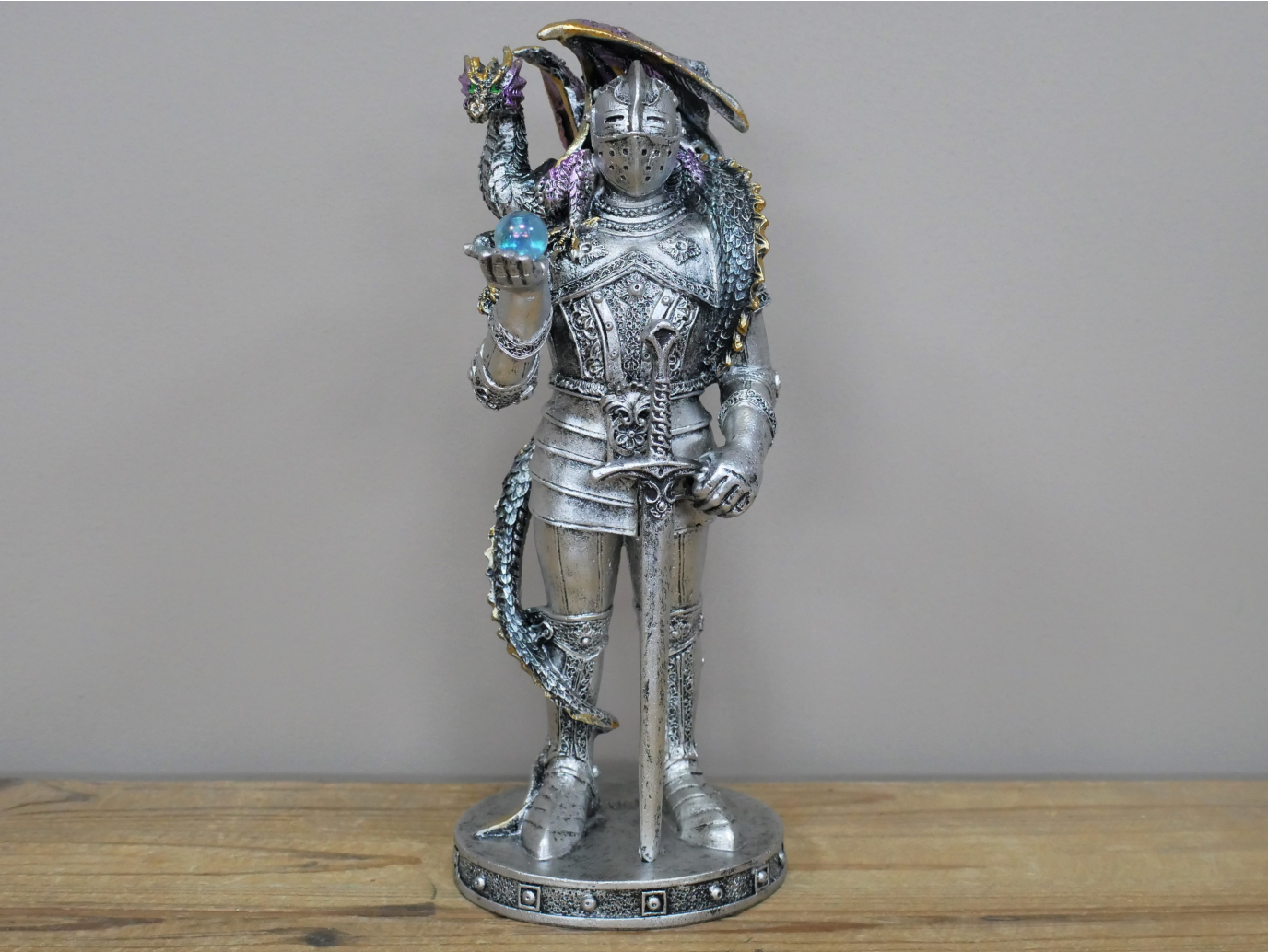 Knight With Dragon