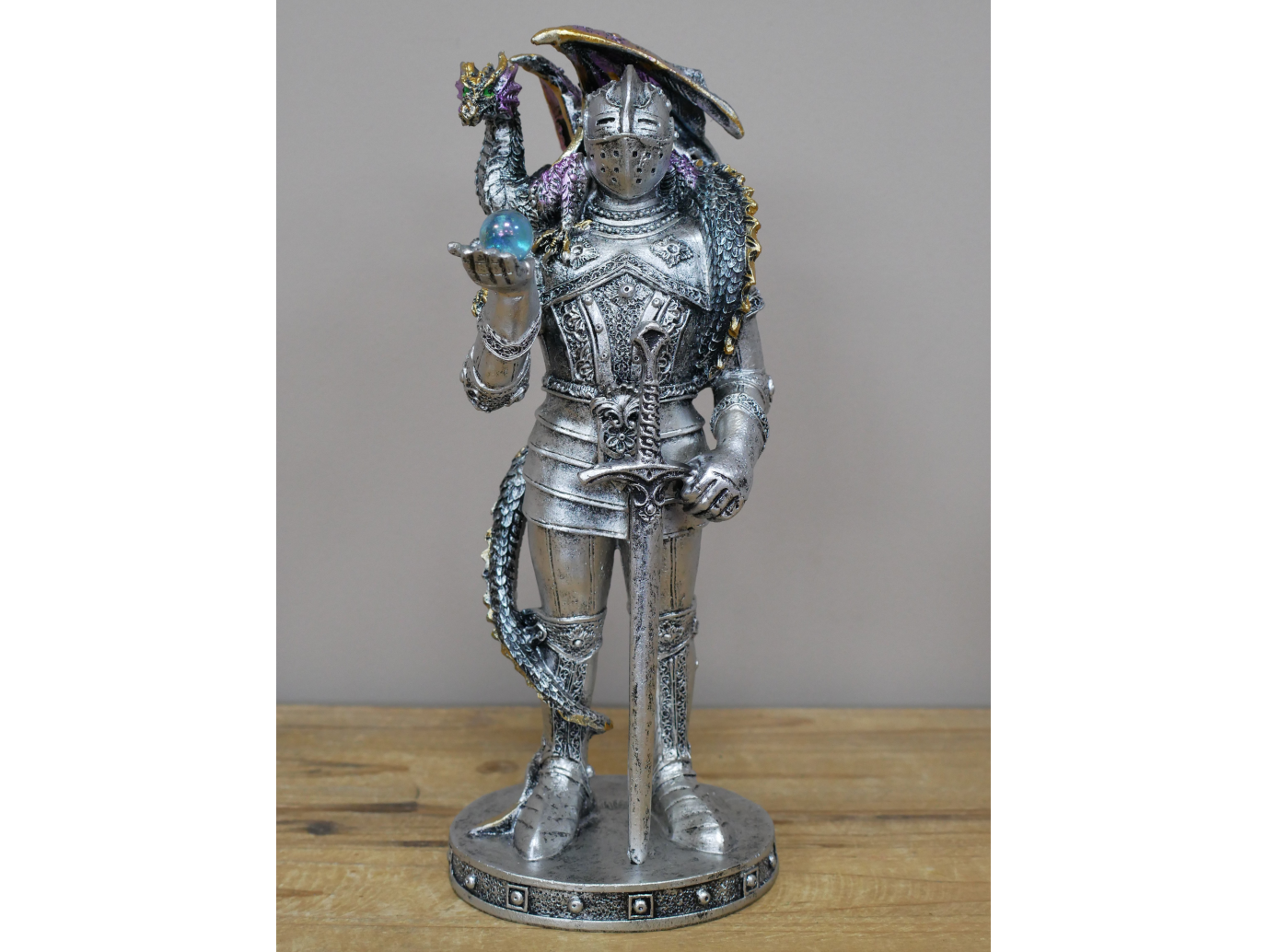 Knight With Dragon