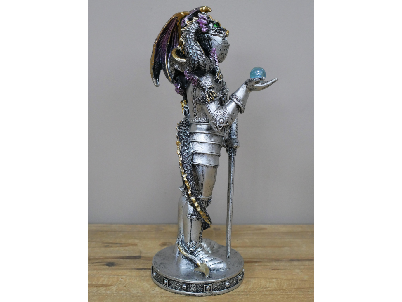 Knight With Dragon