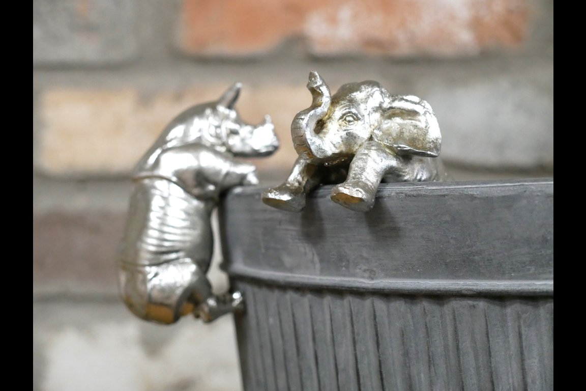 Rhino & Elephant Pot Hangers