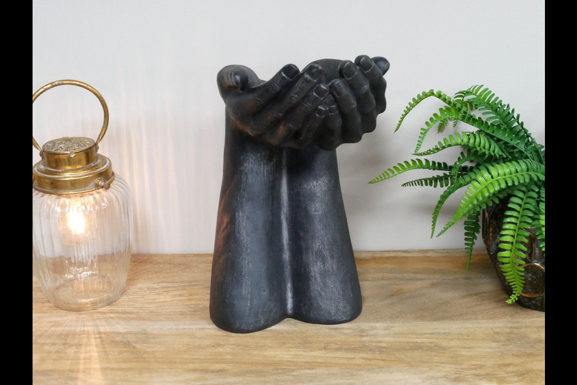 Hands