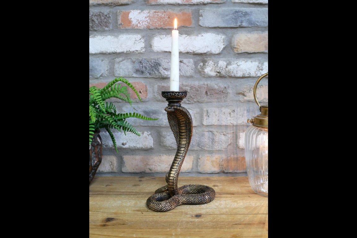 Cobra Candle Holder