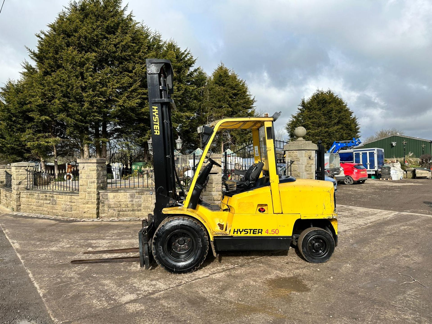 Hyster H4.50XM 4.5 Ton Twin Wheeled Diesel Forklift