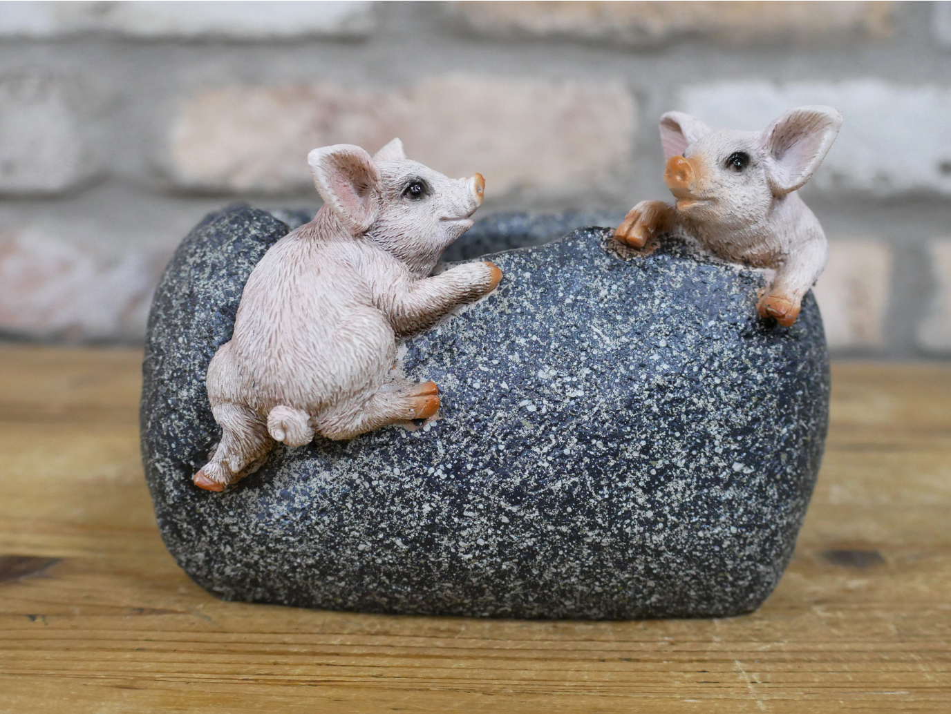 Small Pig Trough