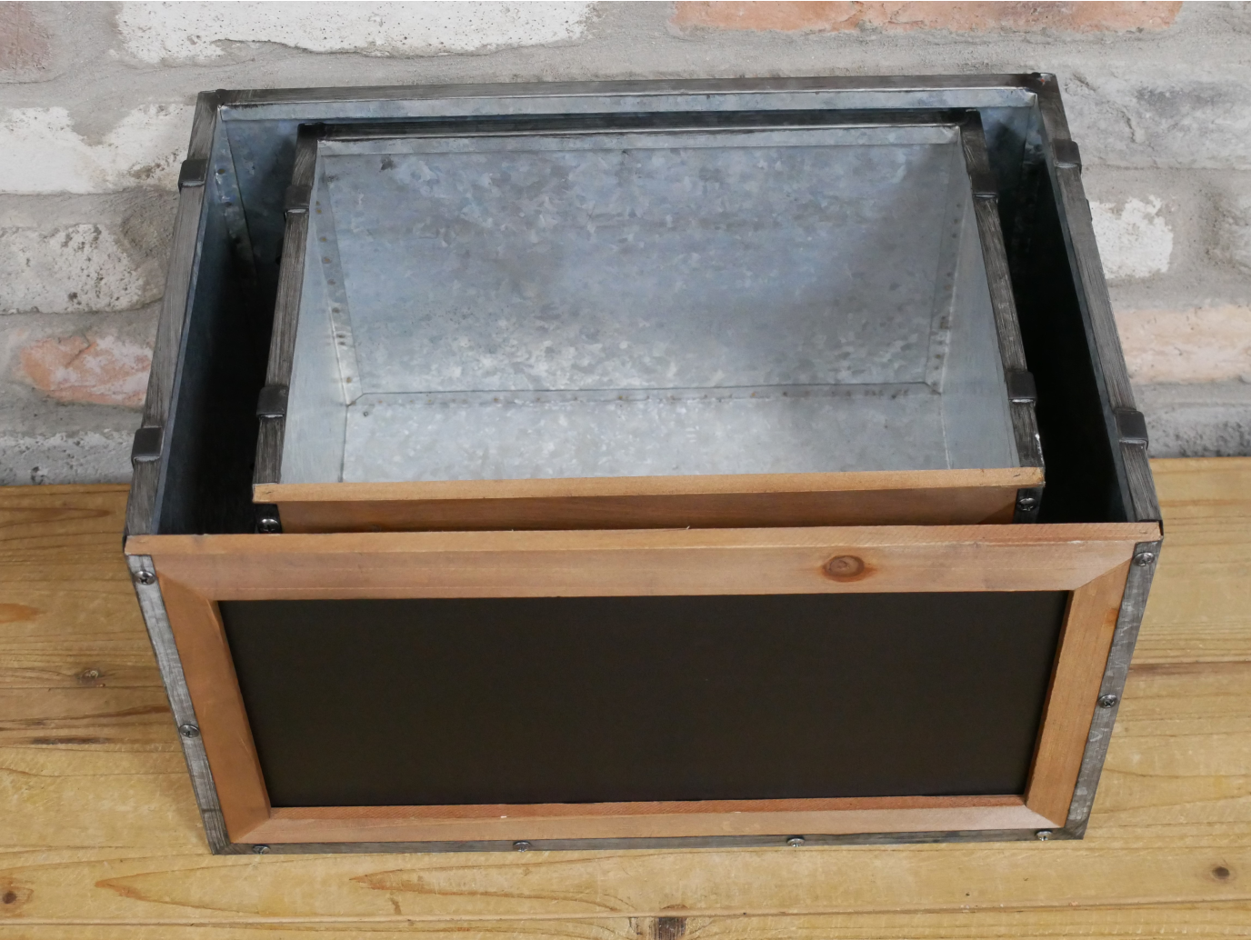 Set Of 2 Tubs
