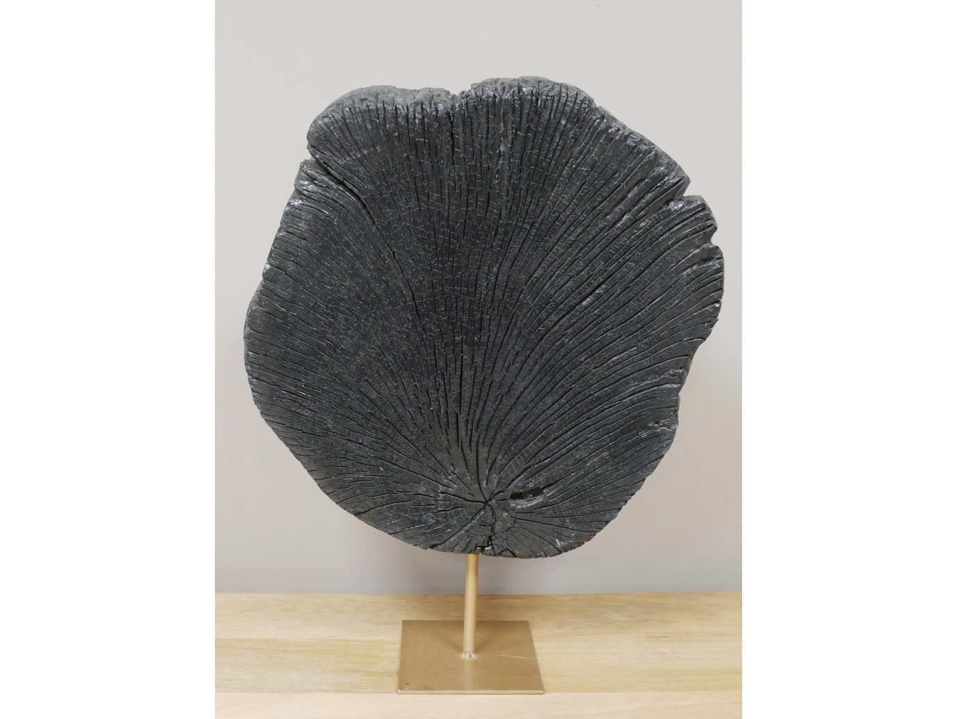Black Wood Decoration
