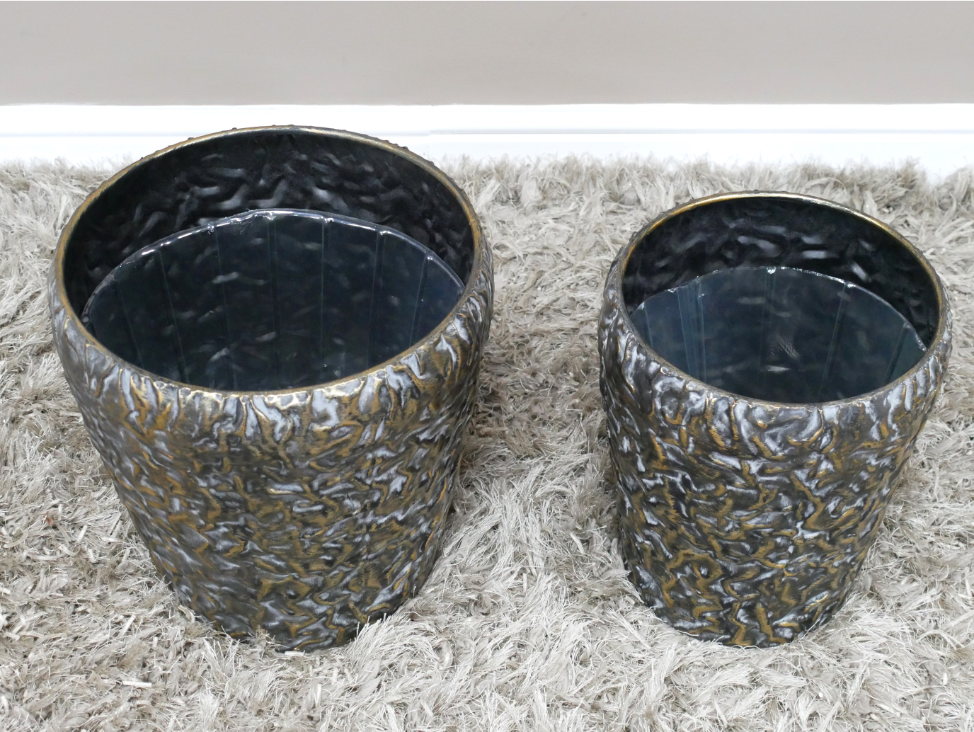 Set Of 2 Planters