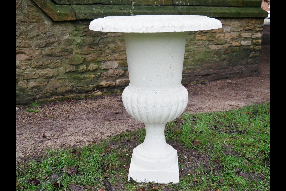 C1 Urn No Base O/W Finish