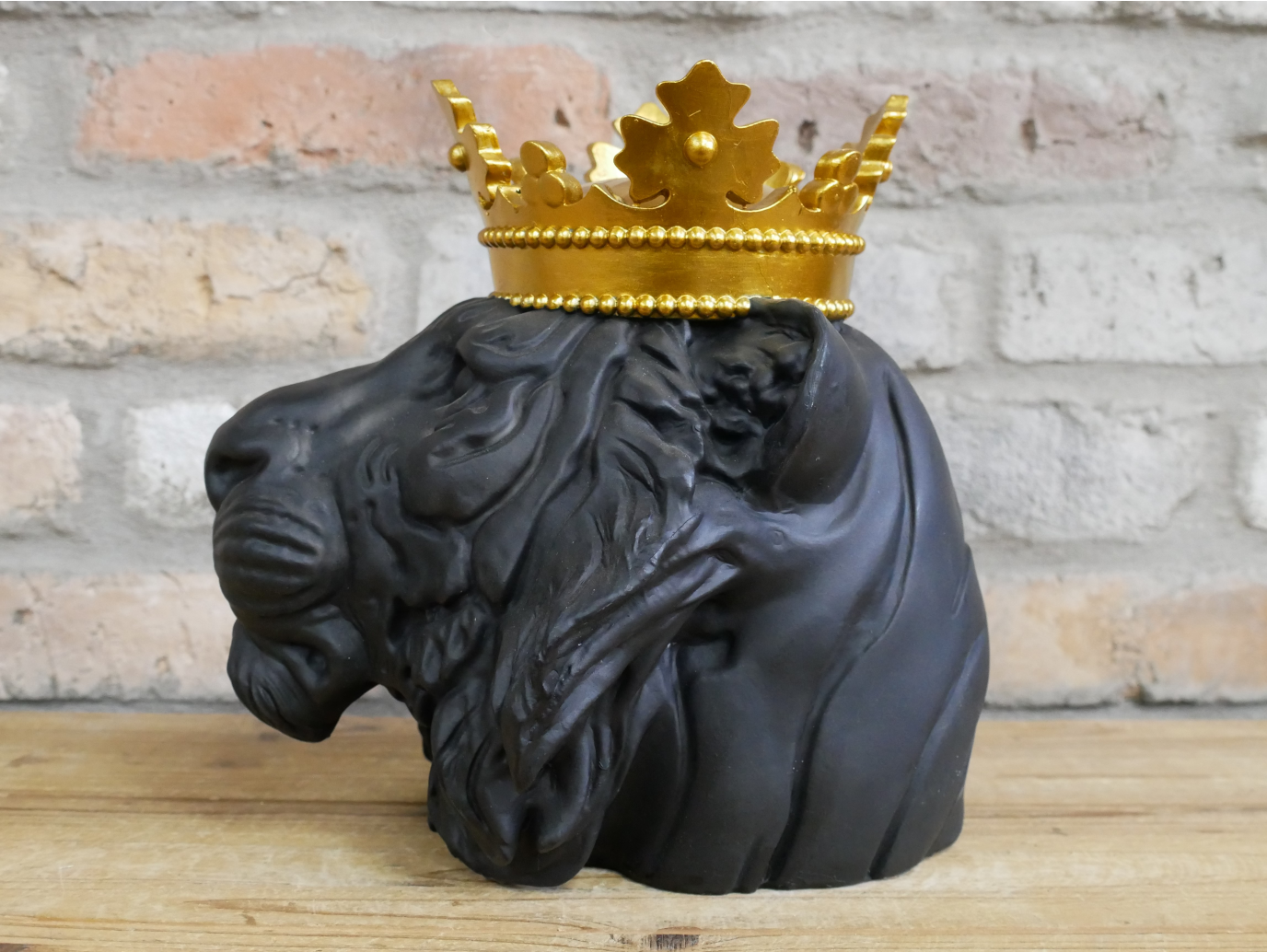 Lion Head With Crown