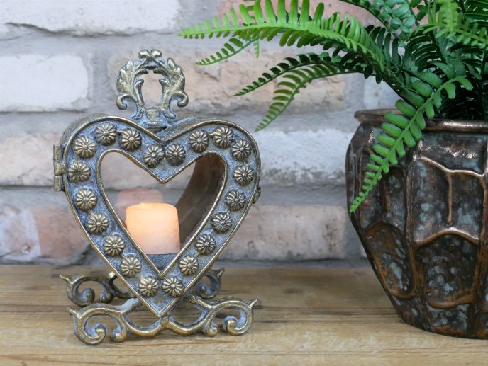Small Heart Lantern