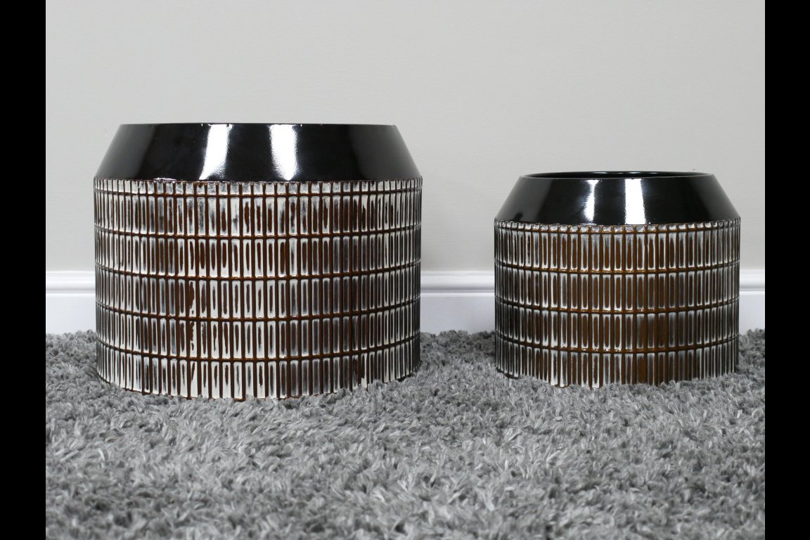 Set Of 2 Planters