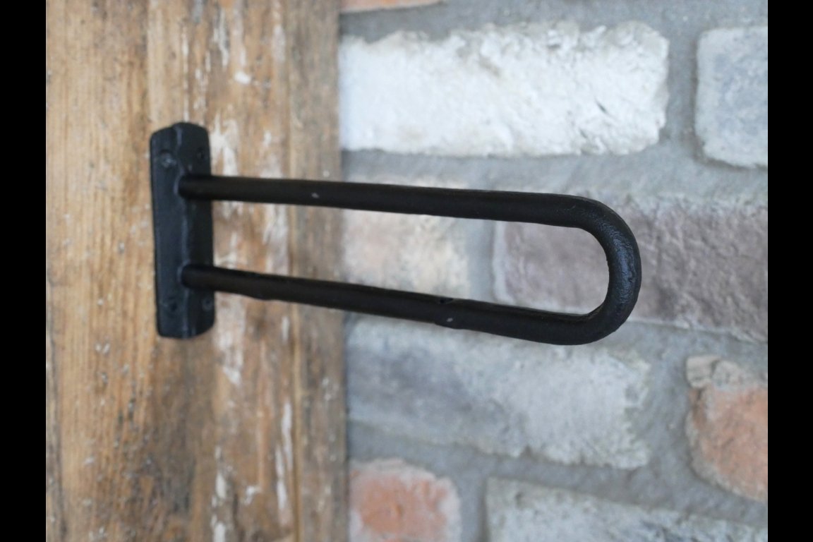 Shelf Bracket