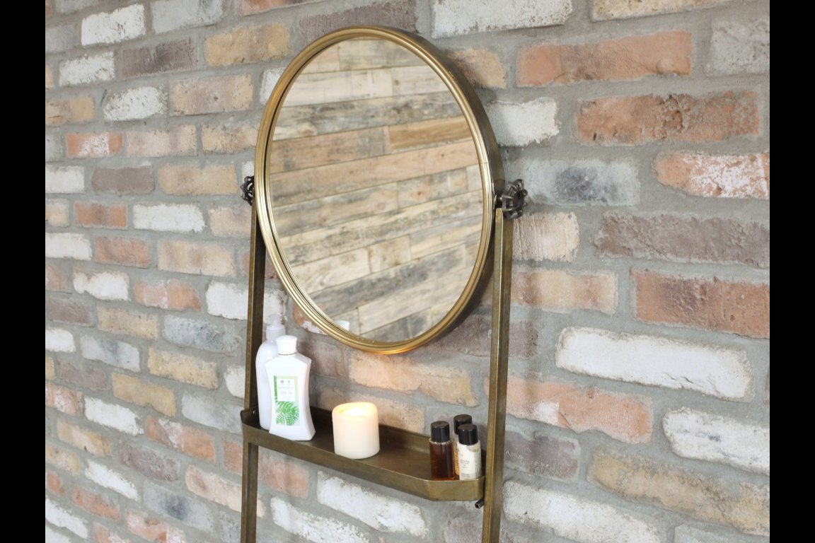 Mirror Stand