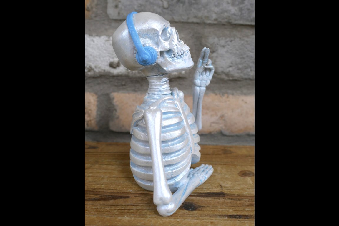 Skeleton With Headphones - (Blue)