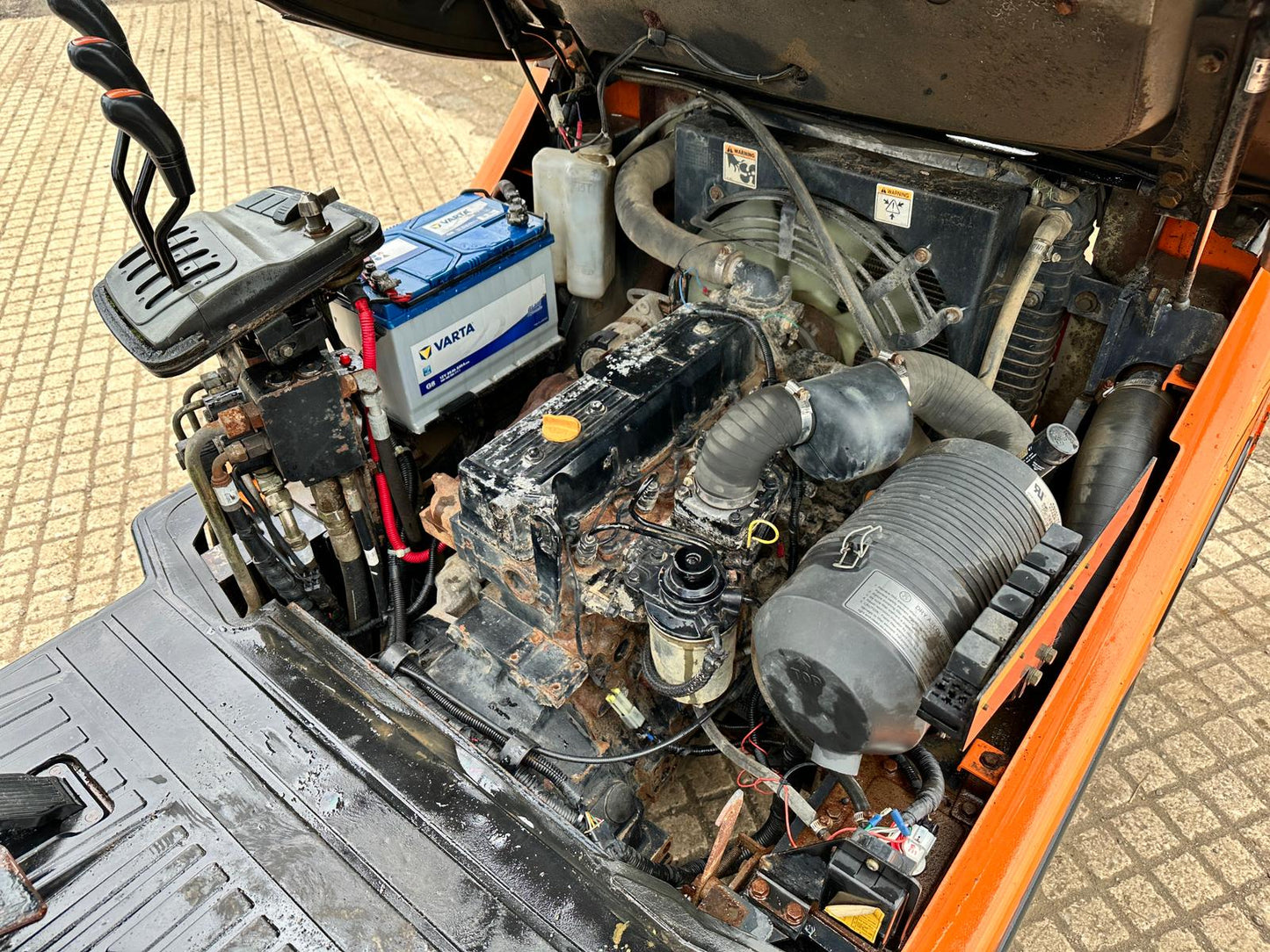 2011 DOOSAN D25S-5 2.5 TON DIESEL FORKLIFT