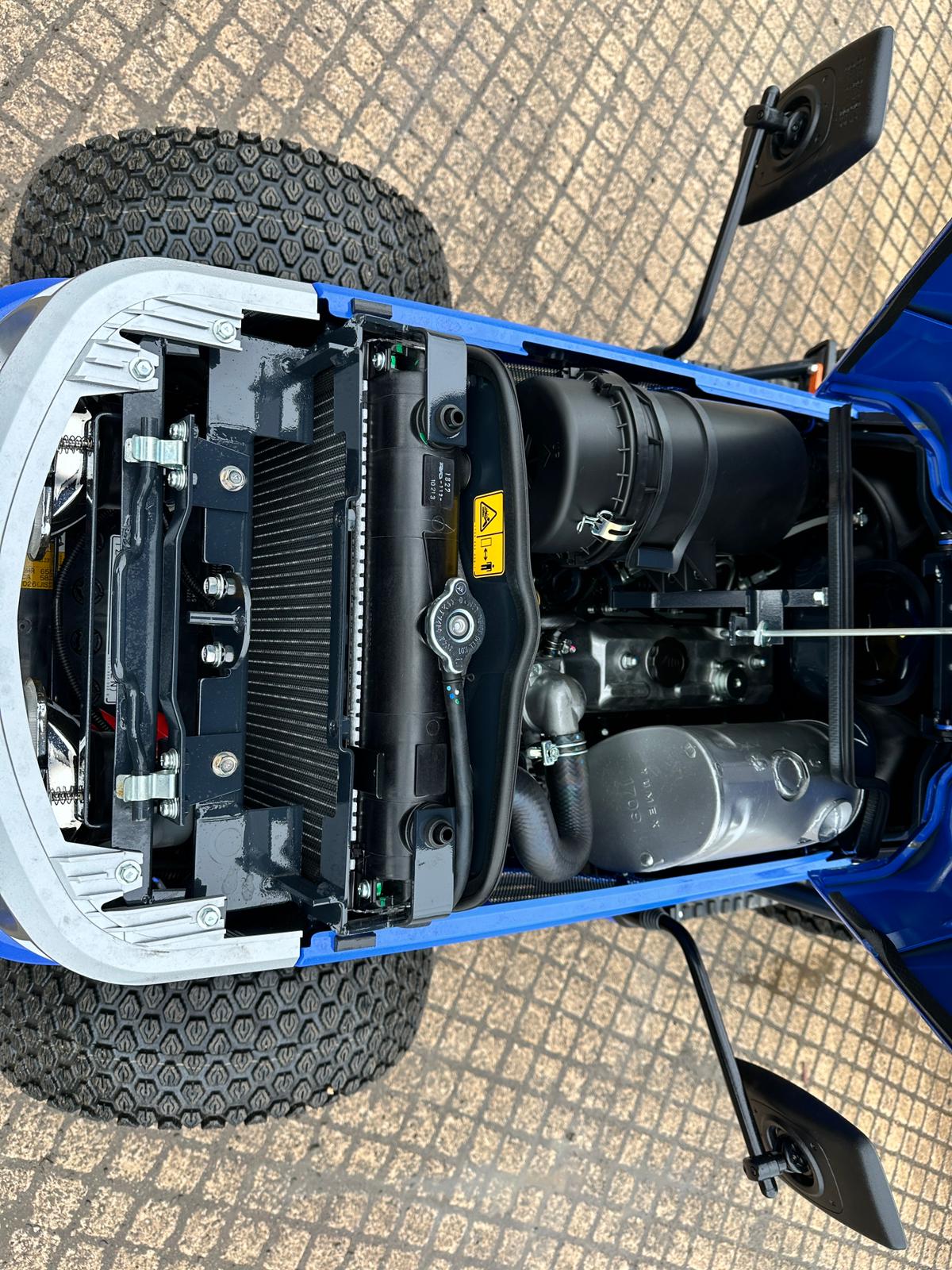 NEW/UNUSED ISEKI TM3267E 26HP 4WD COMPACT TRACTOR
