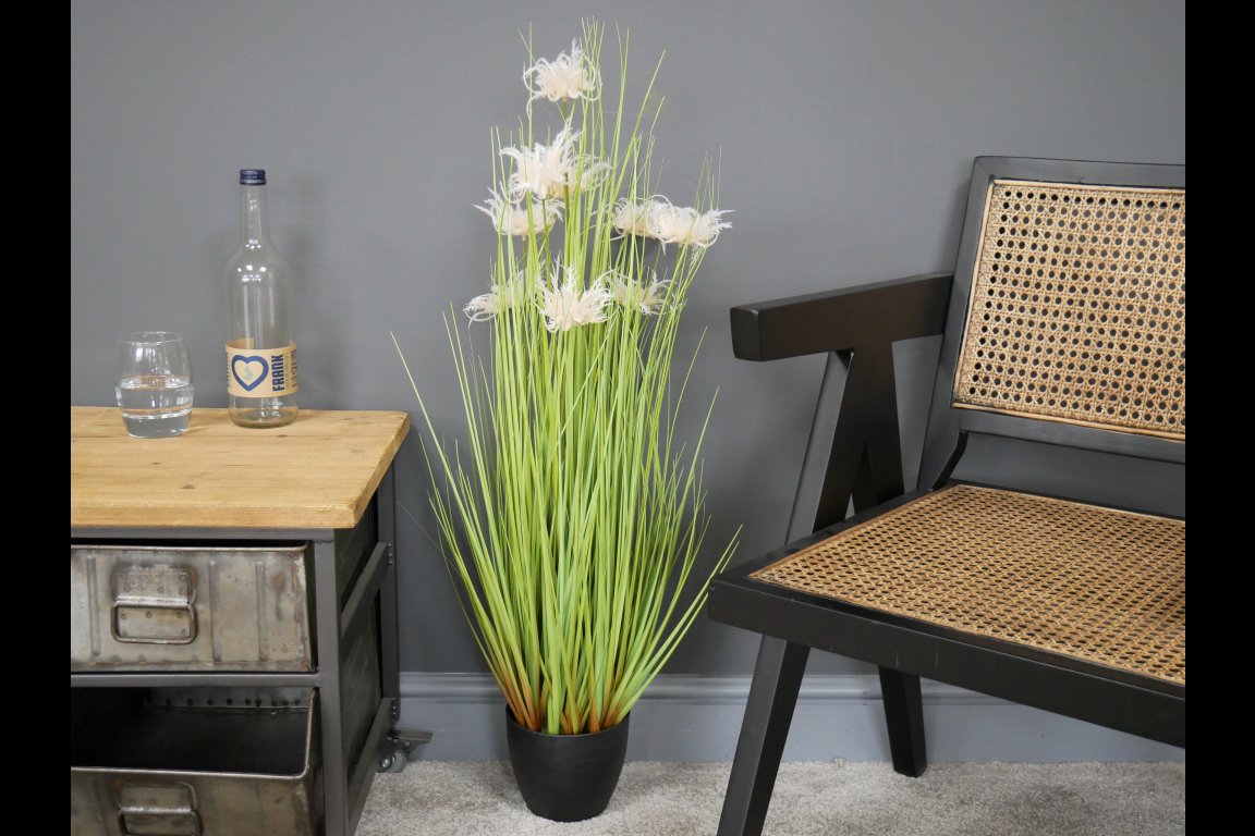 Artificial Grass With White Flowers