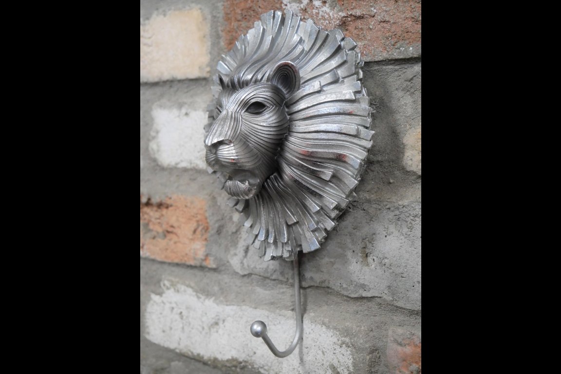 Lion Hook
