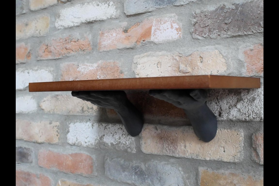Hands Shelf
