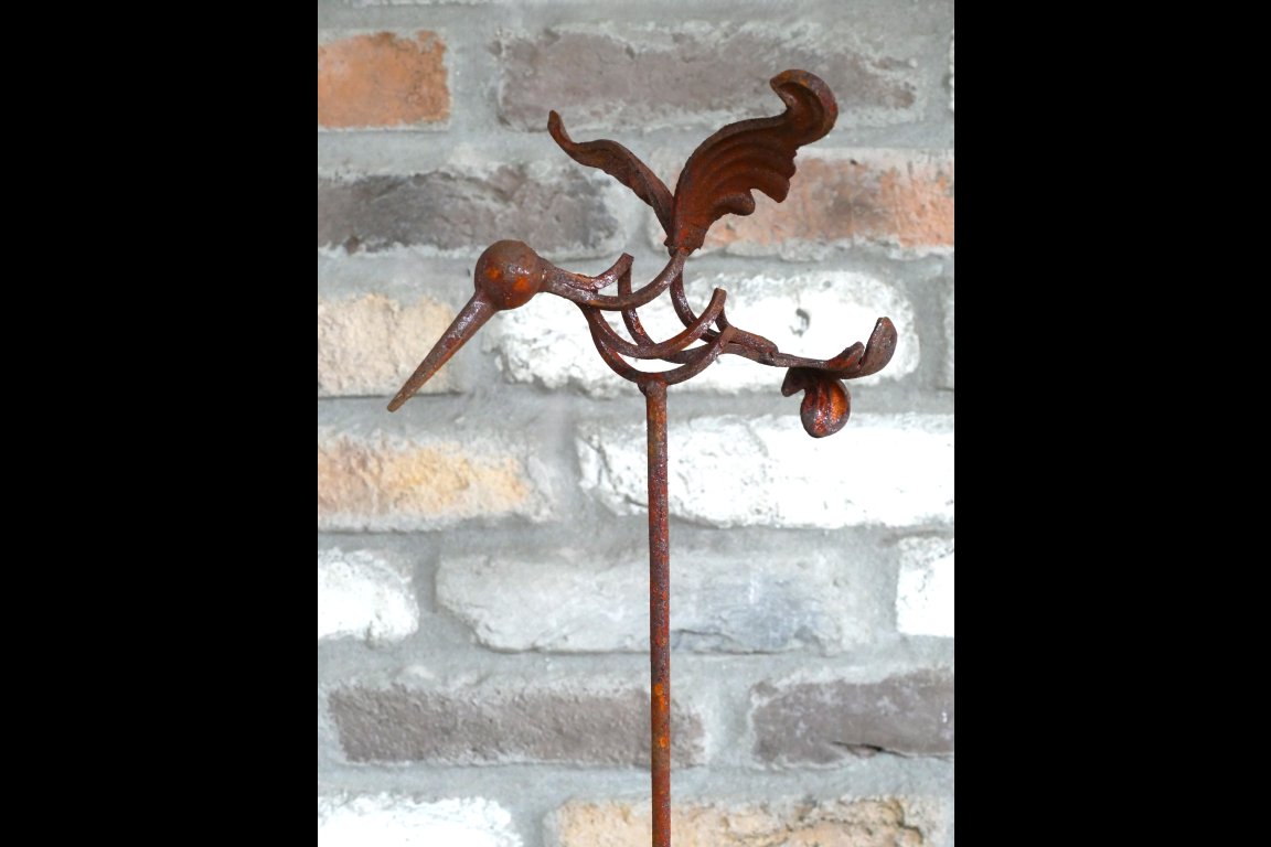 Rusty Bird Stake