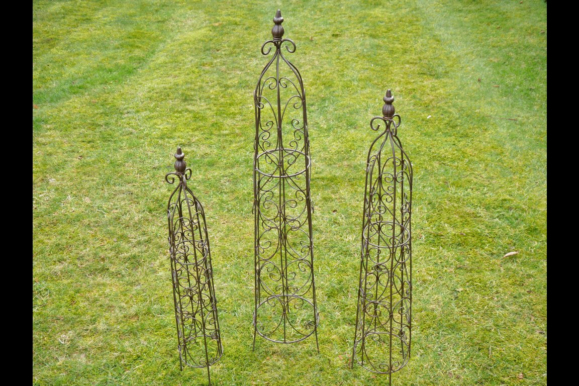 Set of 3 Oblisks