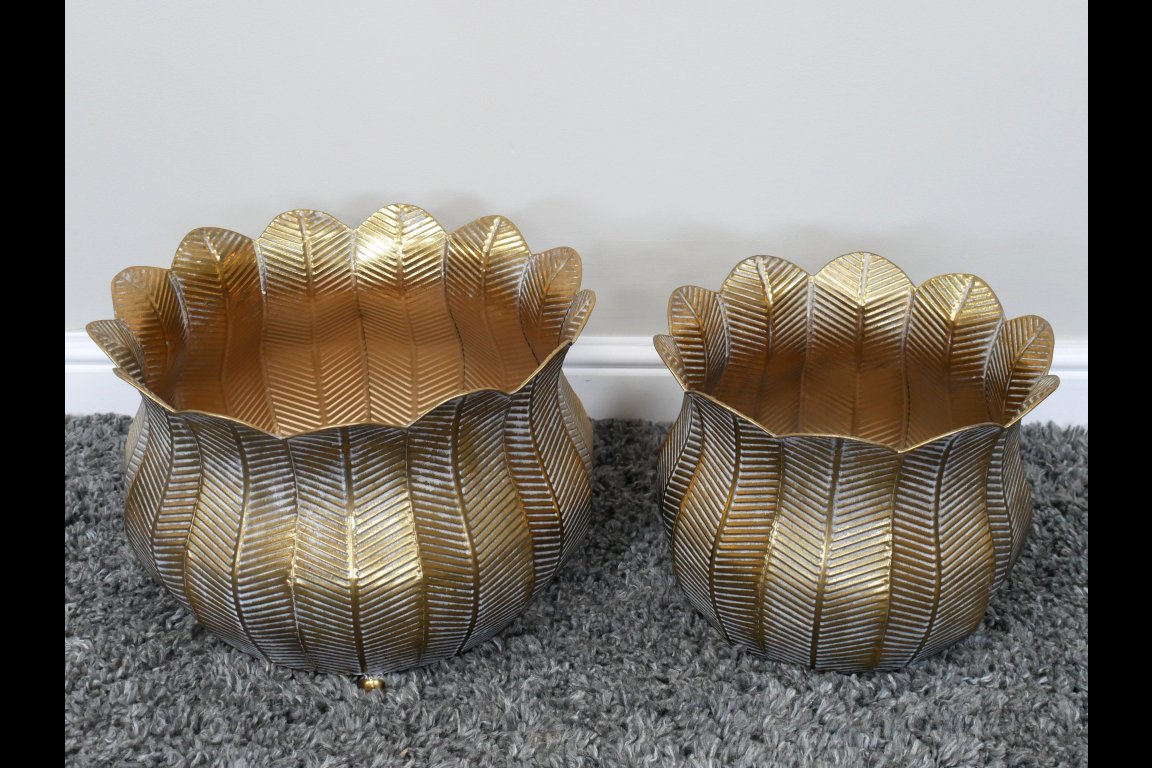 Set Of Two Planters