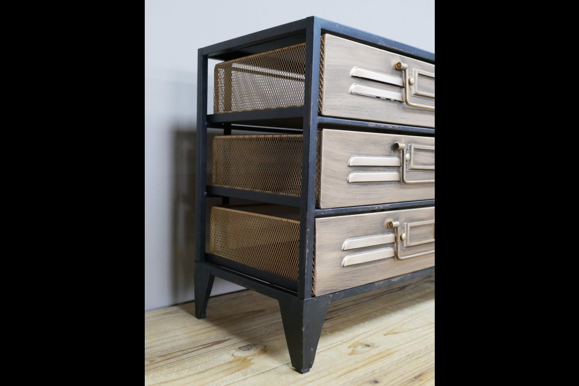 Small Storage Unit
