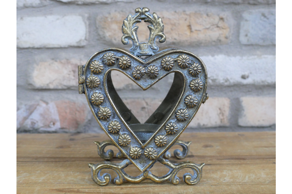 Small Heart Lantern