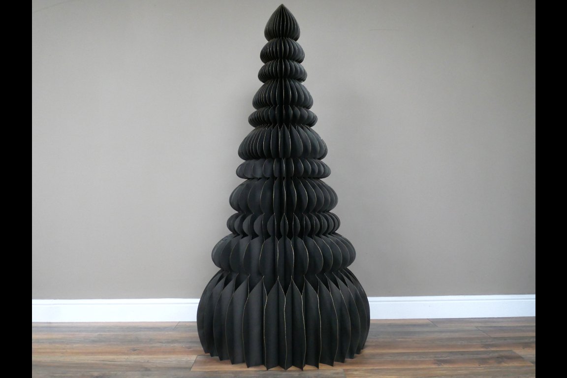 Christmas Tree (160cm) - Black