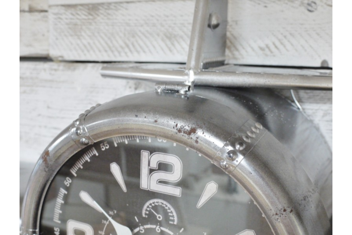 Aeroplane Clock