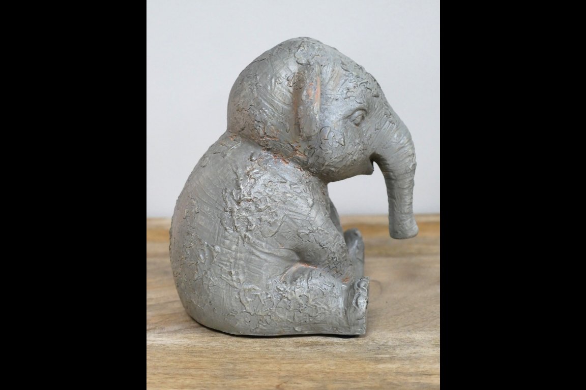 Sitting Elephant