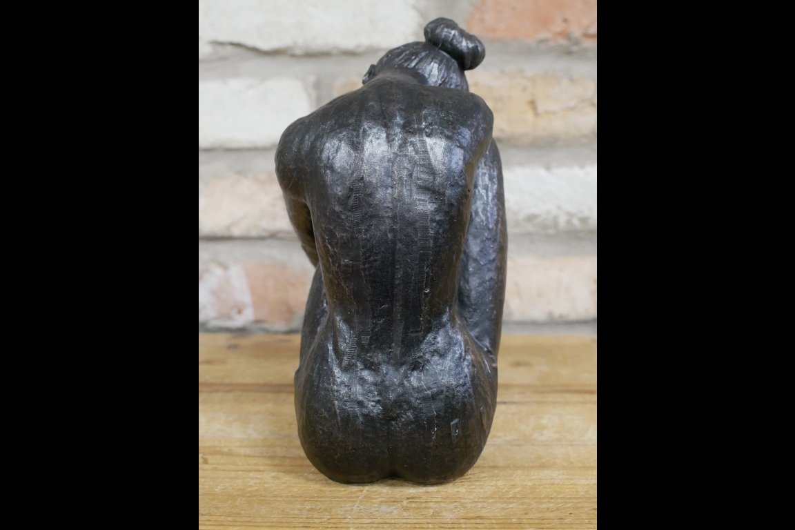 Sitting Lady