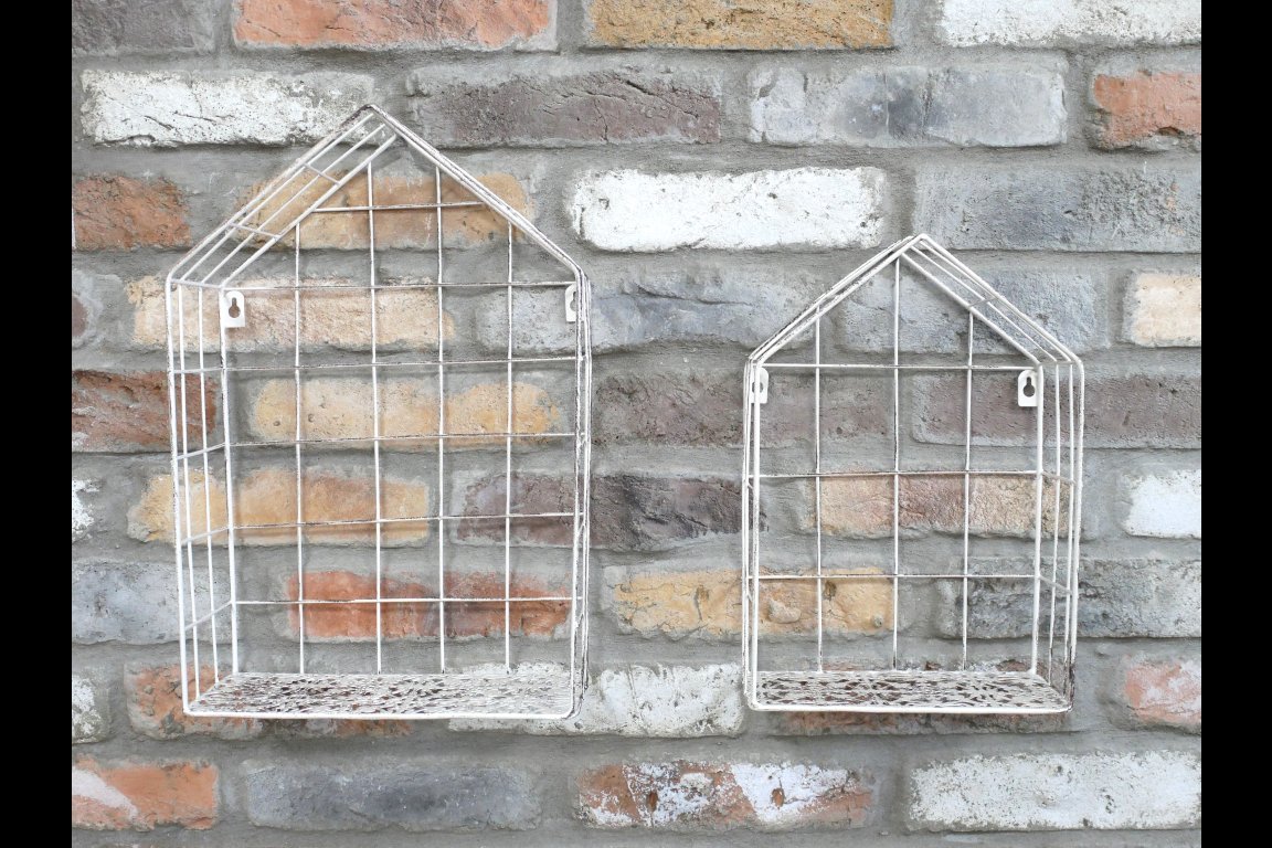 Set Of 2 Wall Planters