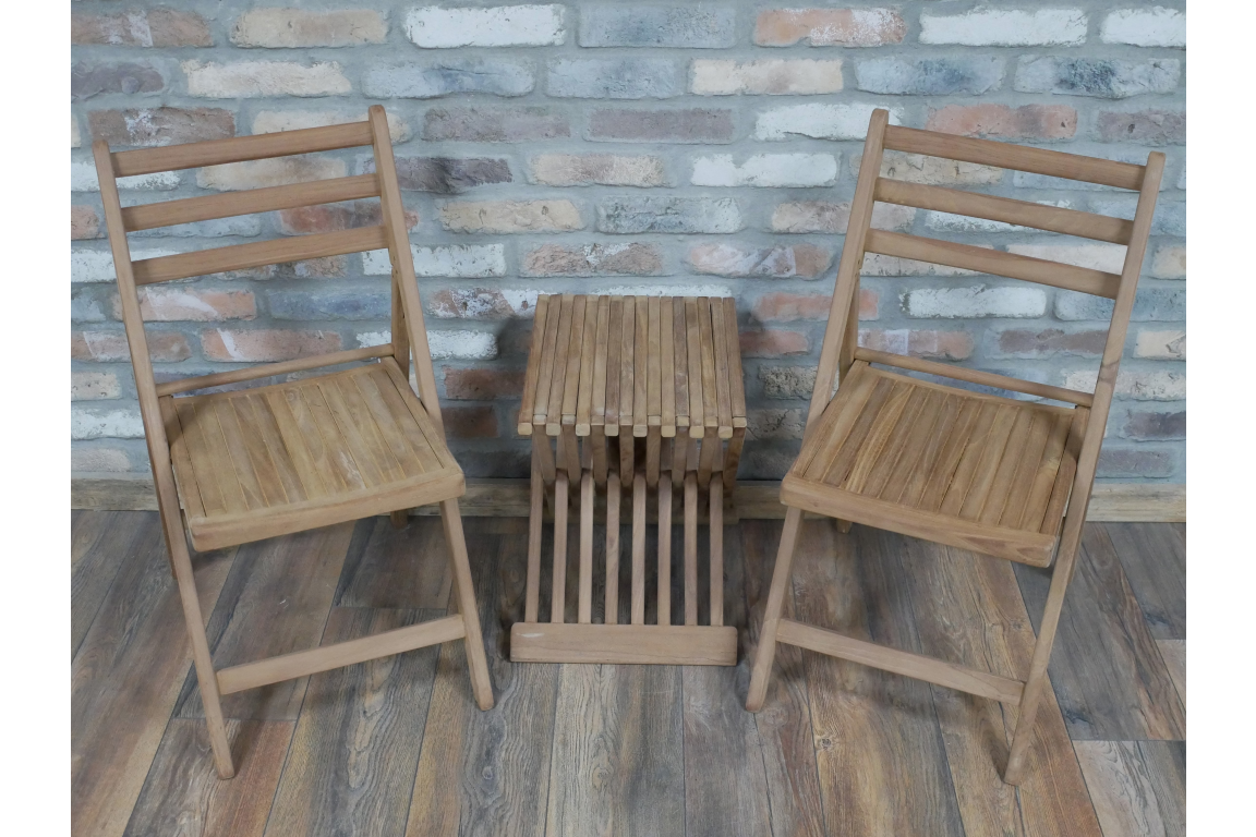 T42 Teak Folder