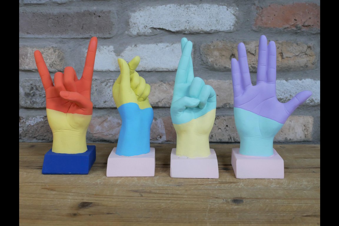 Hand Decoration