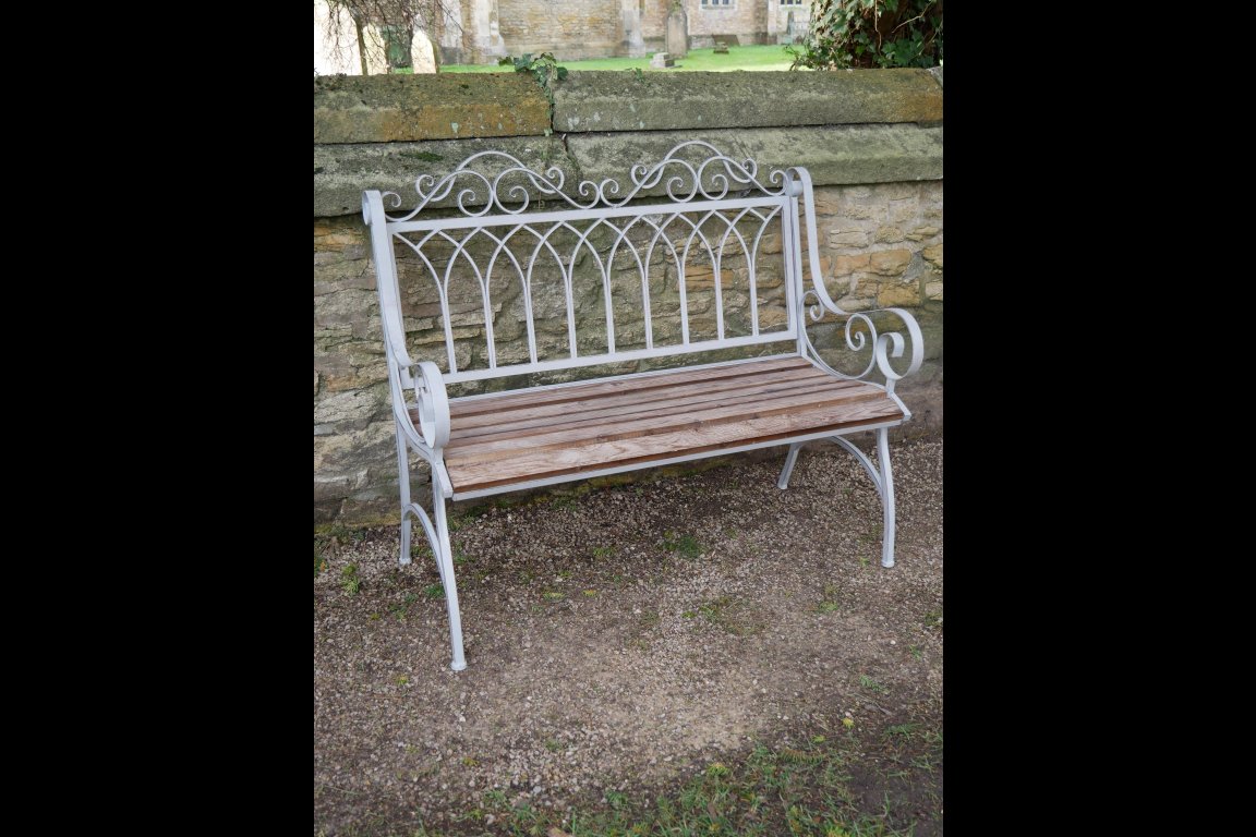 Lincoln Bench