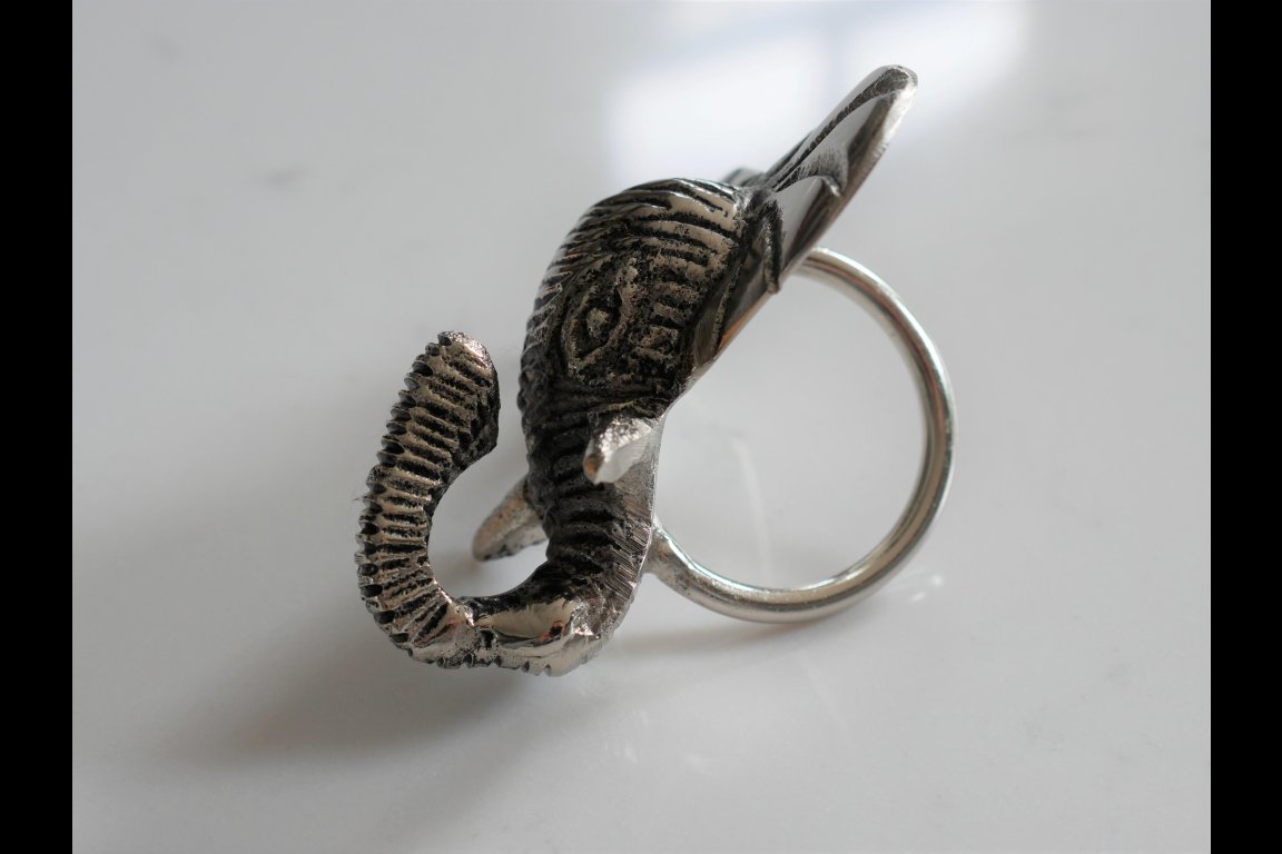 Set Of 4 Elephant Napkin Rings