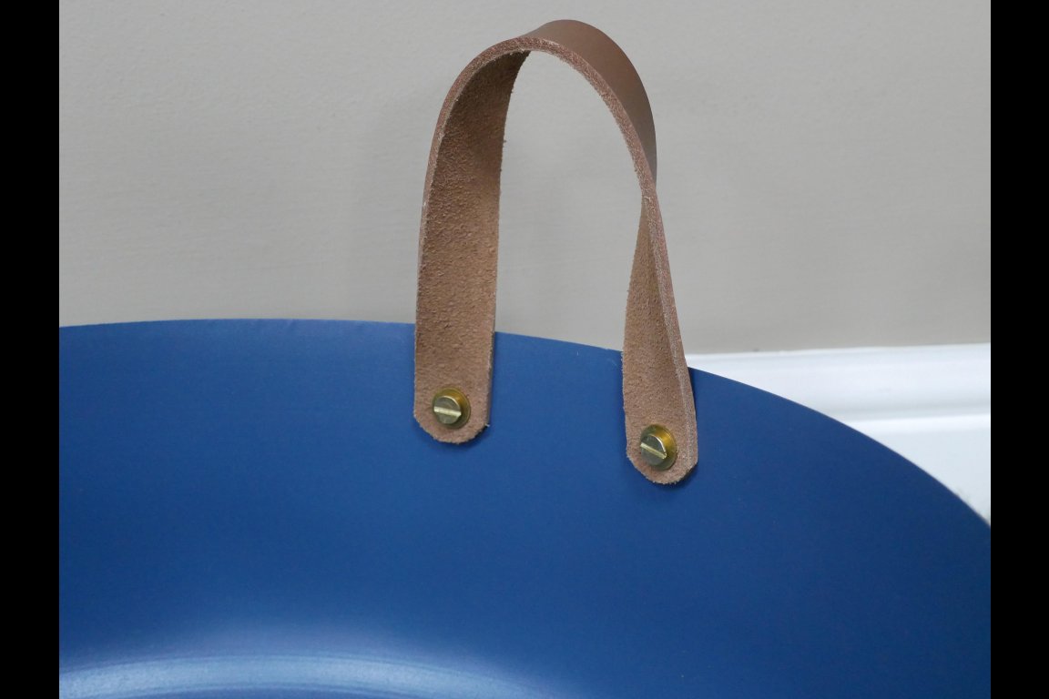 Set Of 2 Bowls / Planters