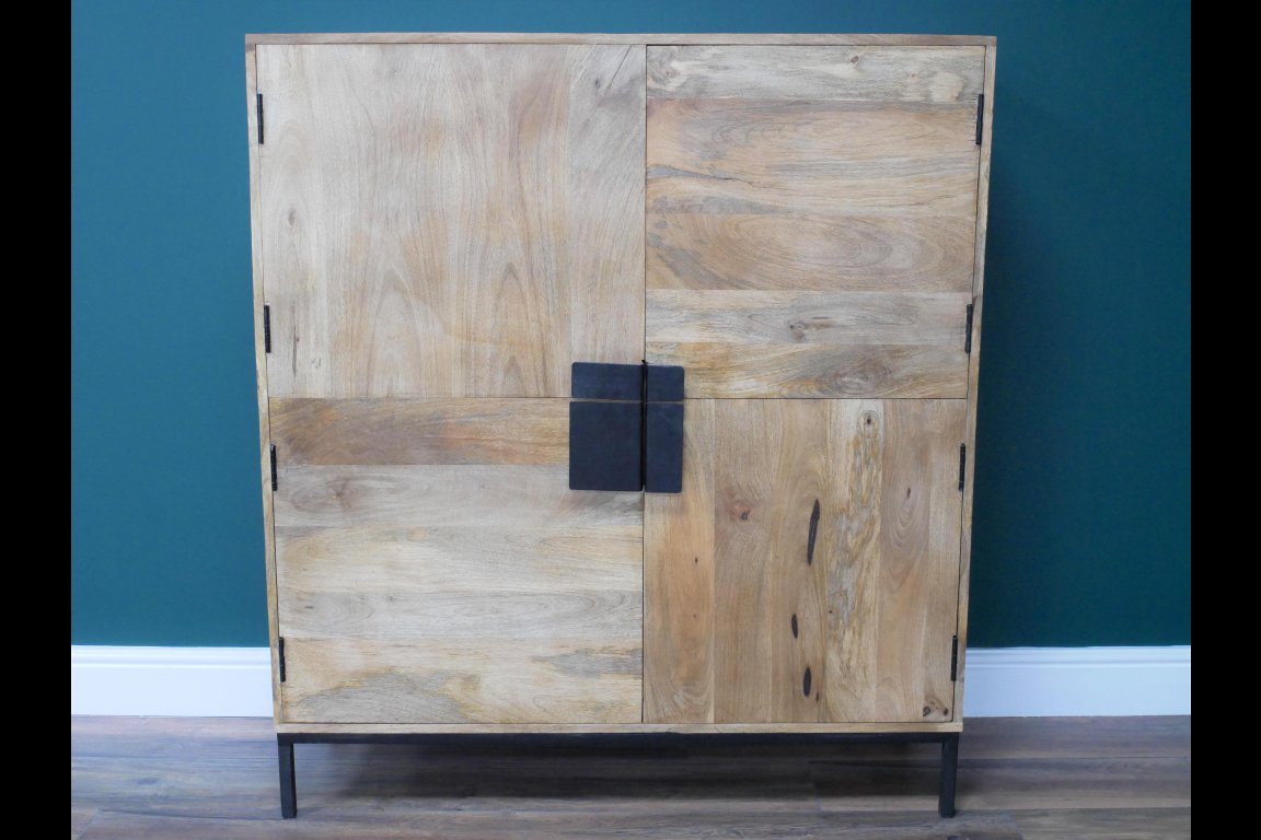 4 Door Cabinet