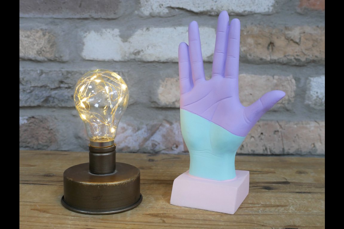 Hand Decoration