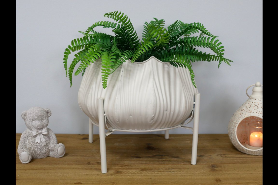 Cream Planter