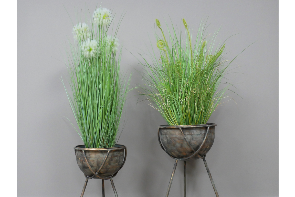 Set Of Two Planters